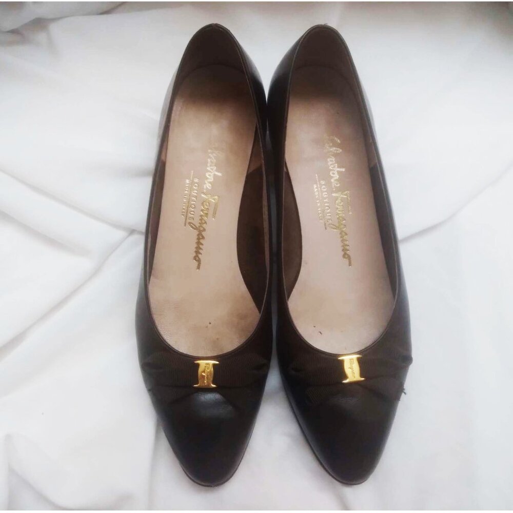 Salvatore Ferragamo Brown Leather Bow Heels Womens Size 6.5 Vintage Kitten Block